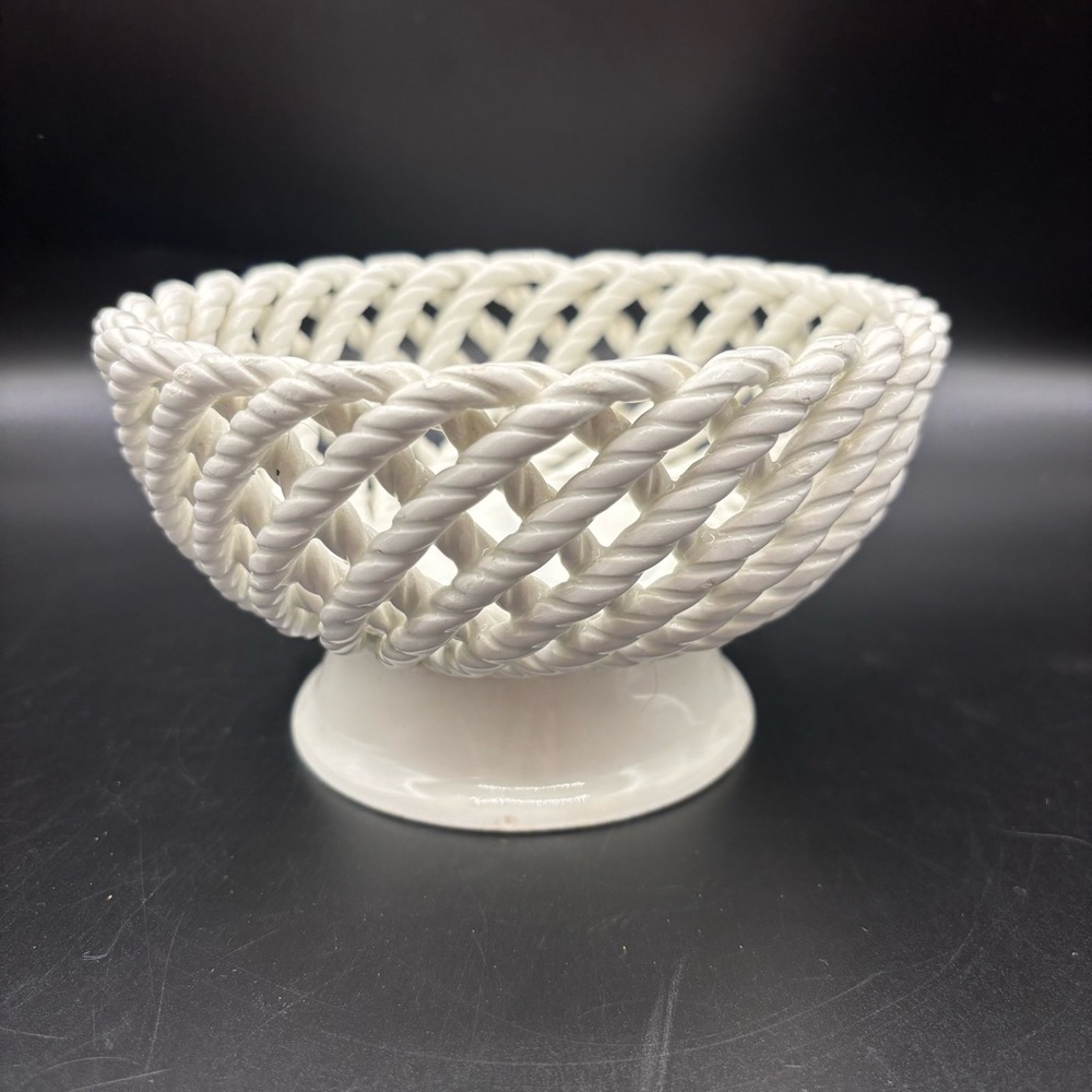 Vintage Weave Woven Rope Dish Footed‎ Spain White Pedestal Bowl 5 1/2” x 3 1/4”